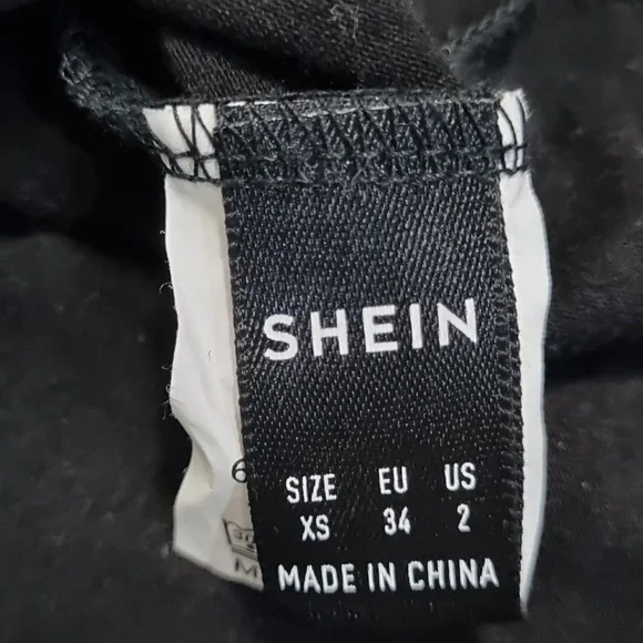 💥 3 for $20 4 x Shein crops, all size xs, white, brown, black and grey - Picture 2 of 3